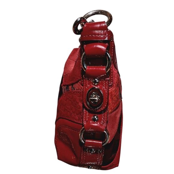 Coach Carly Patchwork Hobo shoulder bag. - Picture 5 of 12